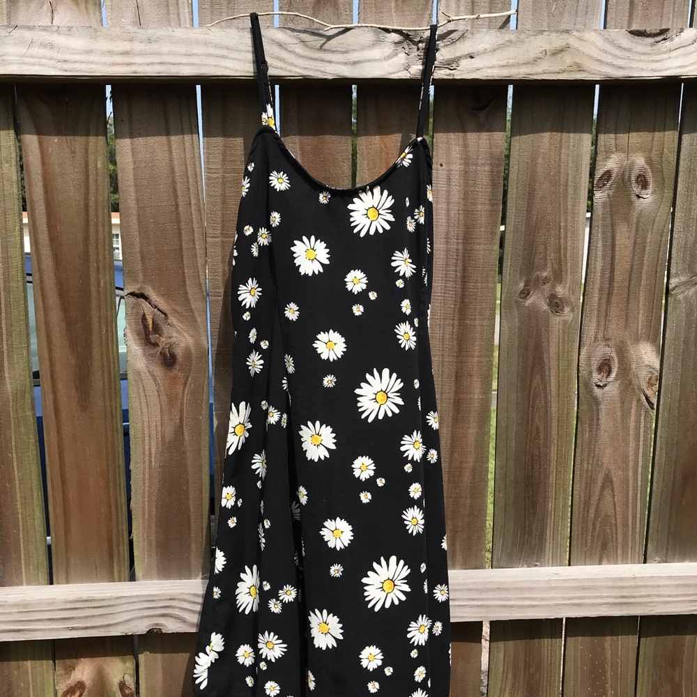 daisy sun dress